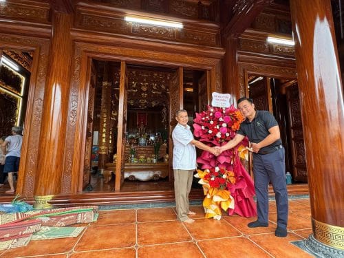 z7500899436366 64456a0d258570668389f2f19750bdbf